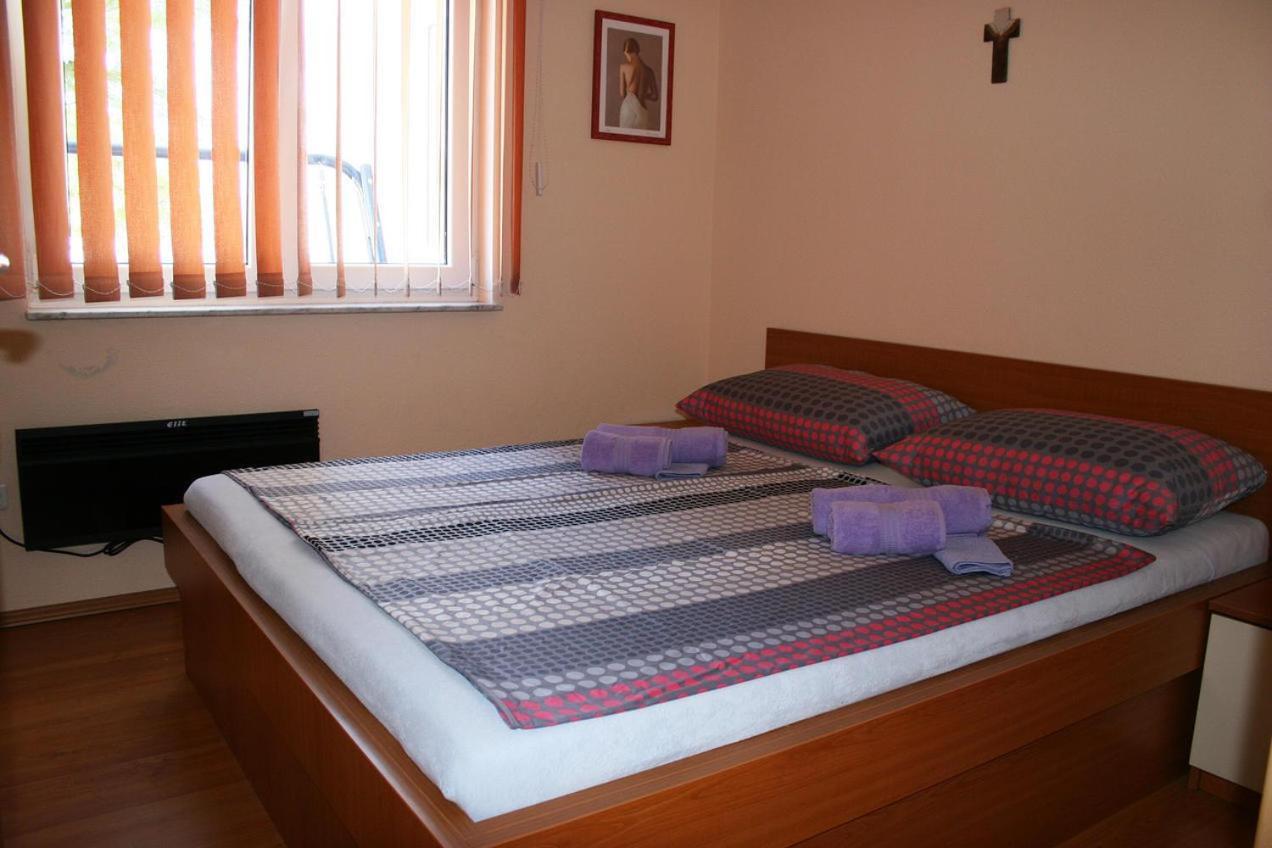 Ferienwohnung Apartman Klaudijo Baška Exterior foto